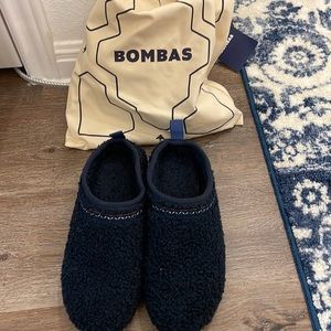 Women Navy blue, Bombas slipers.